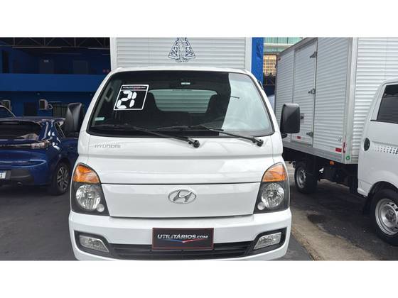 HYUNDAI HR 2.5 LONGO SEM CAÇAMBA 4X2 16V 130CV TURBO INTERCOOLER DIESEL 2P MANUAL